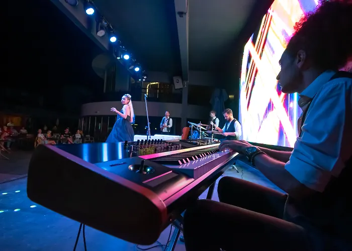 Seaden Quality & Ultra Hotel Side