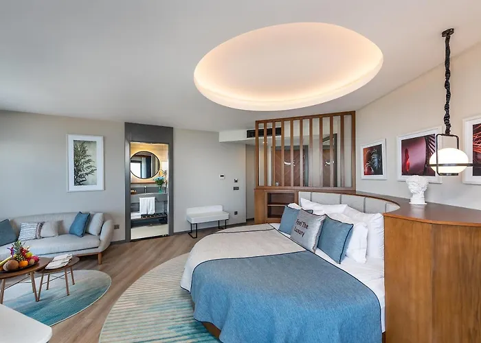 Seaden Quality & Ultra Hotel Side