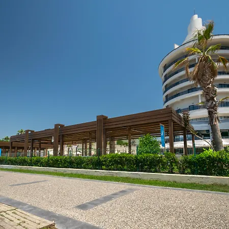 Seaden Quality & Ultra Otel 5*