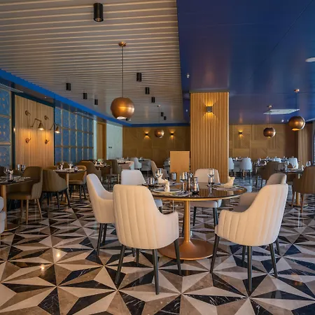 Seaden Quality & Ultra 5* シダ