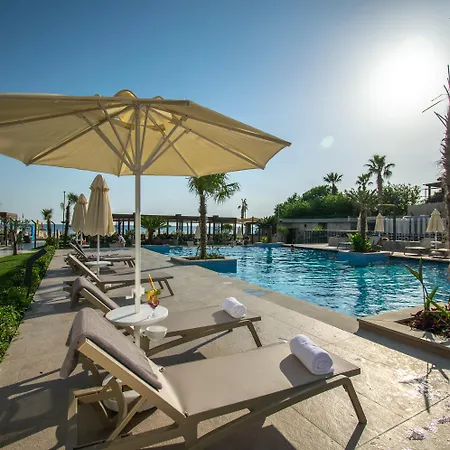 ホテル Seaden Quality & Ultra シダ